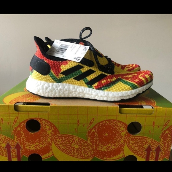 Adidas Boost - Picture 1 of 12